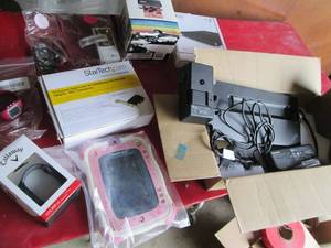 Lot of Assorted Electronics See Ph...