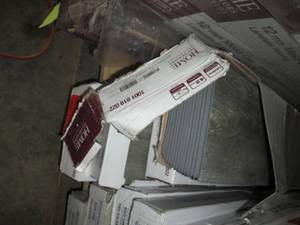4 Cases of Home Decorators Collecti...