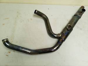 lot 211 image: Custom Exhaust Pipe