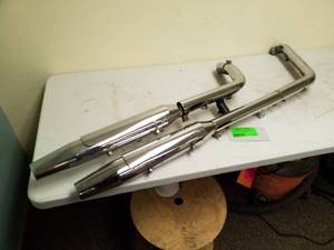lot 235 image: Harley-Davidson Chrome Exhaust System