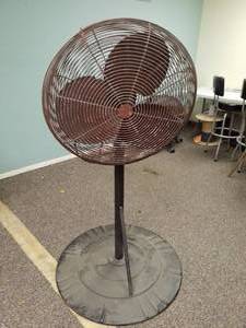 lot 255 image: Industrial Shop Stand Fan