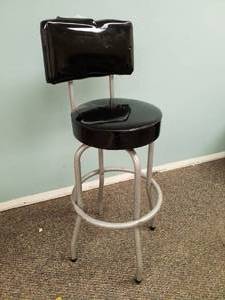 lot 257 image: Padded Bar Chair