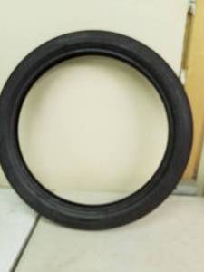 lot 261 image: Avon Speedmaster 3.00-2 Tubed Type Motorcycle Tire