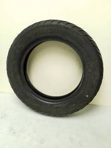 lot 265 image: Dunlop American Elite MT90B16 Motorcycle Tire