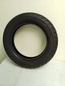 lot 266 image: Dunlop American Elite MT90B16 Motorcycle Tire