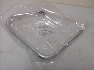 lot 126 image: 2009 Harley-Davidson FLHX Saddlebag Support