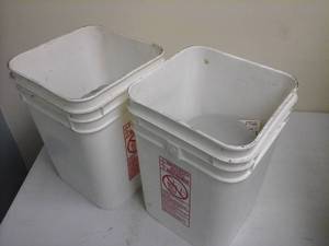lot 127 image: Lot of (2 Buckets) Aluminum Rounds