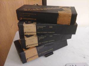 lot 134 image: Lot of (4 Boxes) Progressive Suspension FLHXFLHTCU 13in. Shock Set, 412 Cruise 12.5in.