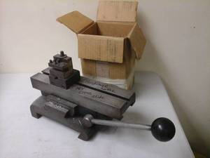 lot 144 image: Hardinge Lathe HLV Cross Slide, Box of Aluminum Cylinders