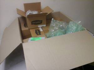 lot 163 image: Kuryakyn 2001-2005 Harley-Davidson Twin Cam Intake Manifolds Service Kit for Throttle Body Kit