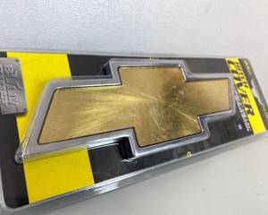 lot 91 image: Chevy Bowtie Hitch Cover
