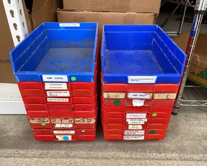 lot 158 image: 20 Plastic Storage Bins 8 x 11 x 4