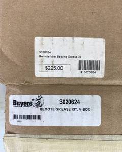 lot 47 image: Remote Grease Kit, V-box