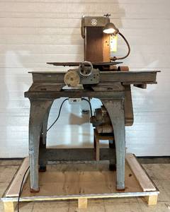 lot 17 image: Rockwell Vertical Sander