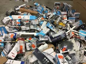 lot 9 image: Pallet of assorted bathroom appliances toilet paper holder and more ( different brands that include Moen and etc. ) ( all customer returns )