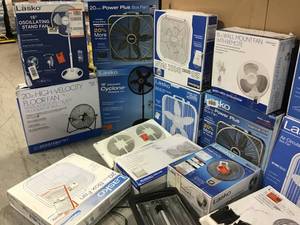 lot 22 image: PALLET OF ASSORTED FANS ( BRANDS INCLUDE LASKO ) ( ALL CUSTOMER RETURNS )