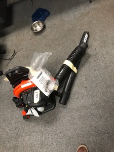 lot 51 image: ECHO 233 MPH 651 CFM 63.3cc Gas 2-Stroke Cycle Backpack Leaf Blower with Tube Throttle ( IN WORKING CONDITION ) ( USED )