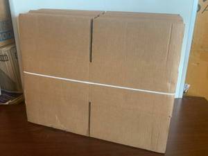lot 109 image: Shipping Boxes