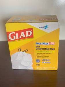 lot 50 image: Glad Drawstring Bags