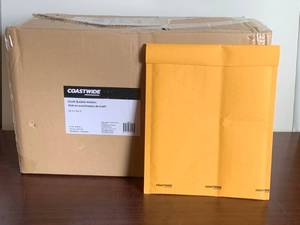 lot 148 image: Bubble Mailers