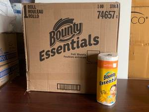 lot 82 image: Bounty Essentials Towels