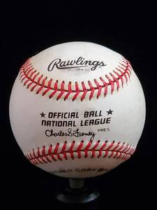 lot 51 image: Steve Carlton Autographed Ball
