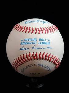 lot 29 image: Bob Allison Autographed Ball