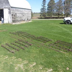 lot 13 image: 19 Foot Drag