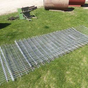 lot 27 image: Lot of Six 8 x 4 Animal Fencing