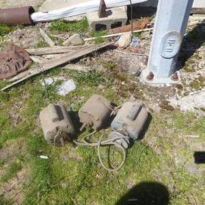 lot 33 image: Lot of Electric Motors