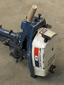 lot 6 image: Evinrude 2HP Outboard Motor