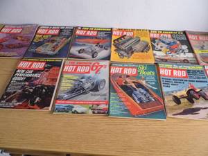 lot 6 image: Hot Rod Magazines