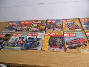lot 8 image: Hot Rod Magazines