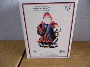 lot 40 image: Minnesota Twins Olde World Santa
