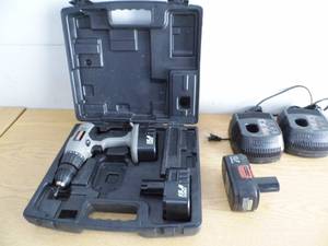 lot 49 image: Craftsman Drill
