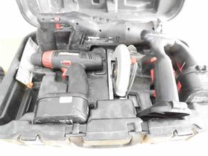 lot 51 image: Coleman Drill Set