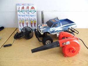 lot 59 image: Blower - Fan - Decals - Truck