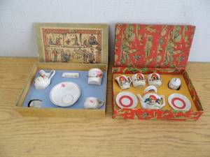 lot 100 image: Childrens Tea Sets