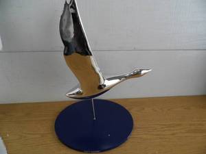 lot 18 image: Grey Goose Enhancer