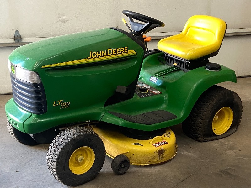 John deere 150 riding best sale lawn mower