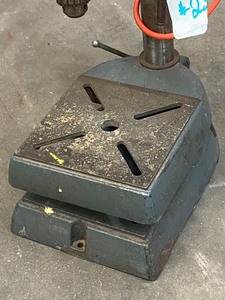lot 23 image: Dunlap Bench-Top Drill Press