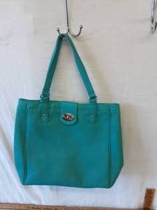 lot 23 image: Initials Inc. Vegan Leather Tote