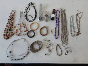 lot 30 image: Lot Of Fashion Jewelry & Watches