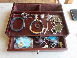 lot 58 image: Rings & Other Mens Fashion Jewelry & Accessories