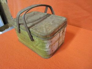 Tin Picnic Basket