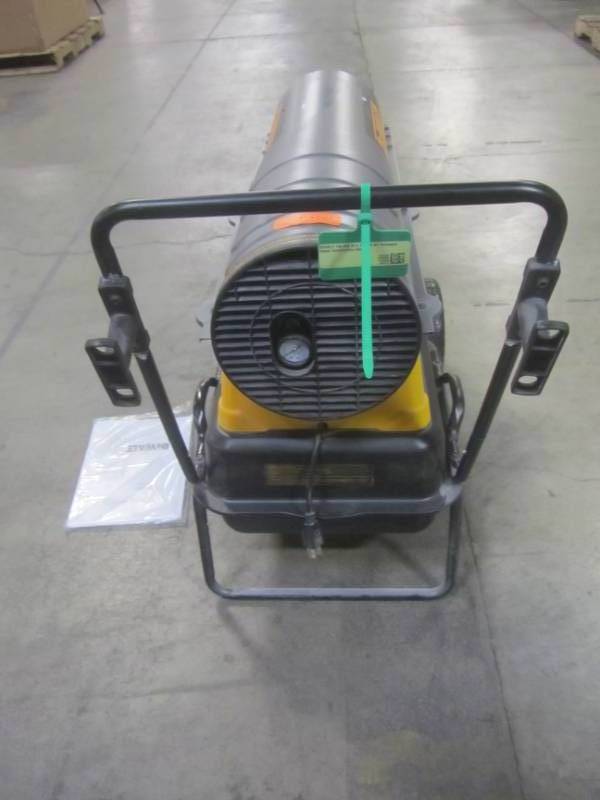 DEWALT 140,000 BTU Forced Air Kerosene Diesel Construction Heater DXH140KTHC  | MN HOME OUTLET BURNSVILLE #136 - FRIDAY PICK-UP (CREDIT CARD OR ONLINE  PAYMENT ONLY) AND SATURDAY PICK UP ONLY! 10:00AM -