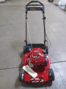 lot 1-701 image: Toro Recycler 22 in. Personal Pace Variable Speed Gas Self Propelled Mower with Blade Stop System 20333