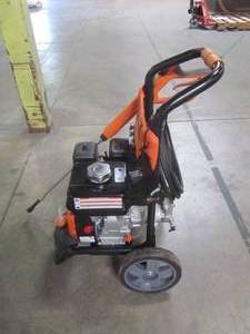 lot 1-724 image: Generac 2900 psi 2.4 GPM OHV Engine Axial Cam Pump Gas Pressure Washer Speedwash 10000006882