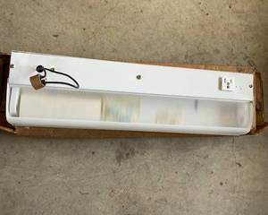 Compact Fluorescent Fixture