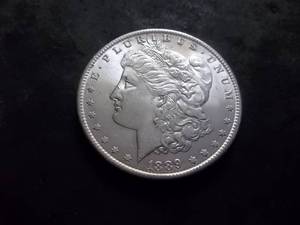 lot 9 image: 1889 Morgan Silver Dollar